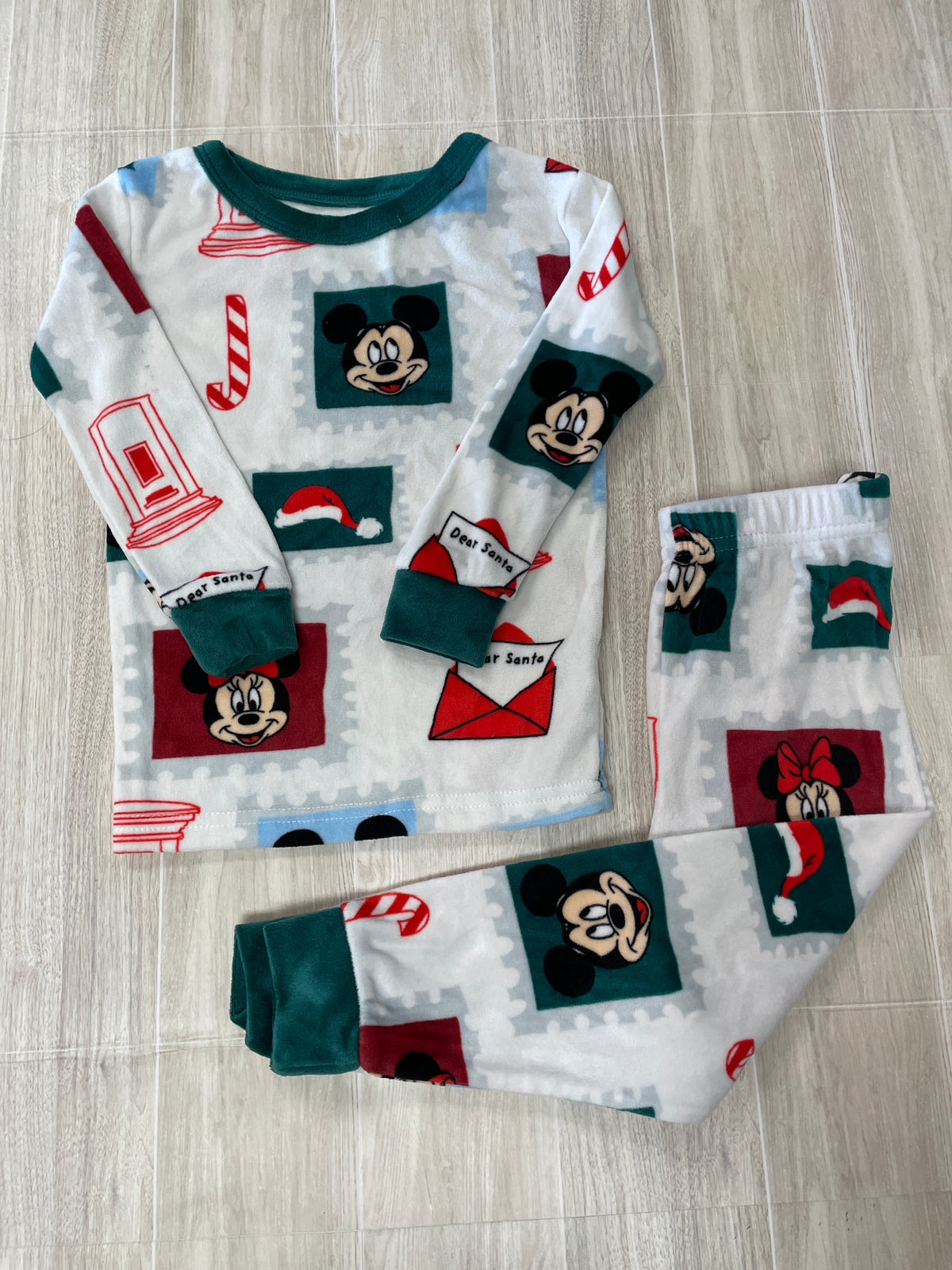 3T White Christmas Mickey Soft Pajama Set
