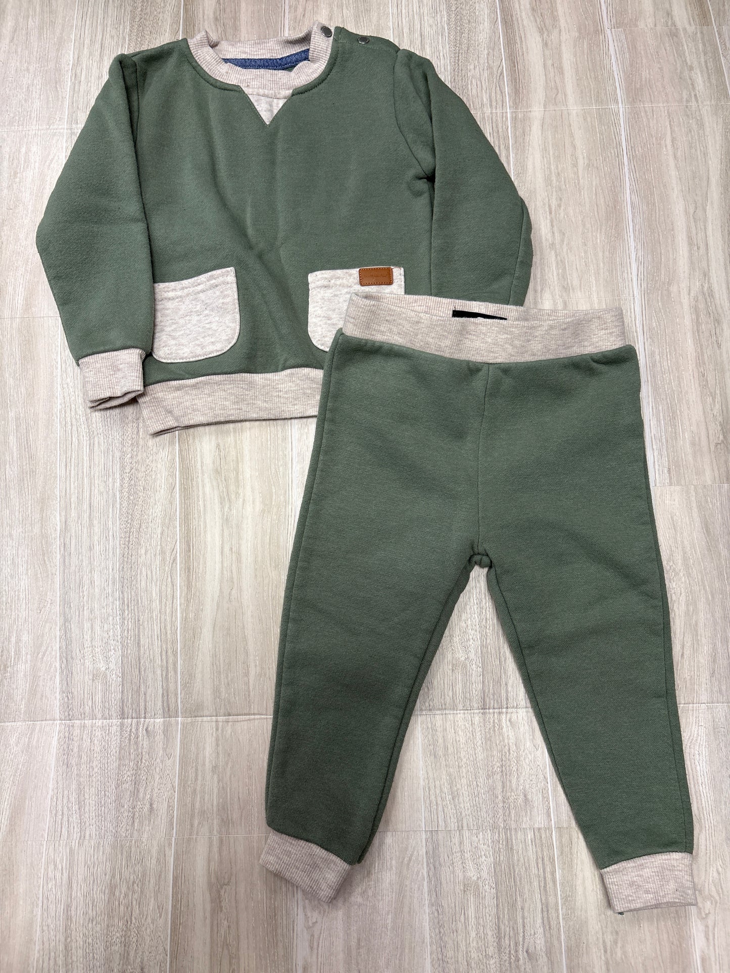 18m 7 for All Mankind Sage Green/Cream Pocket Sweat Suit