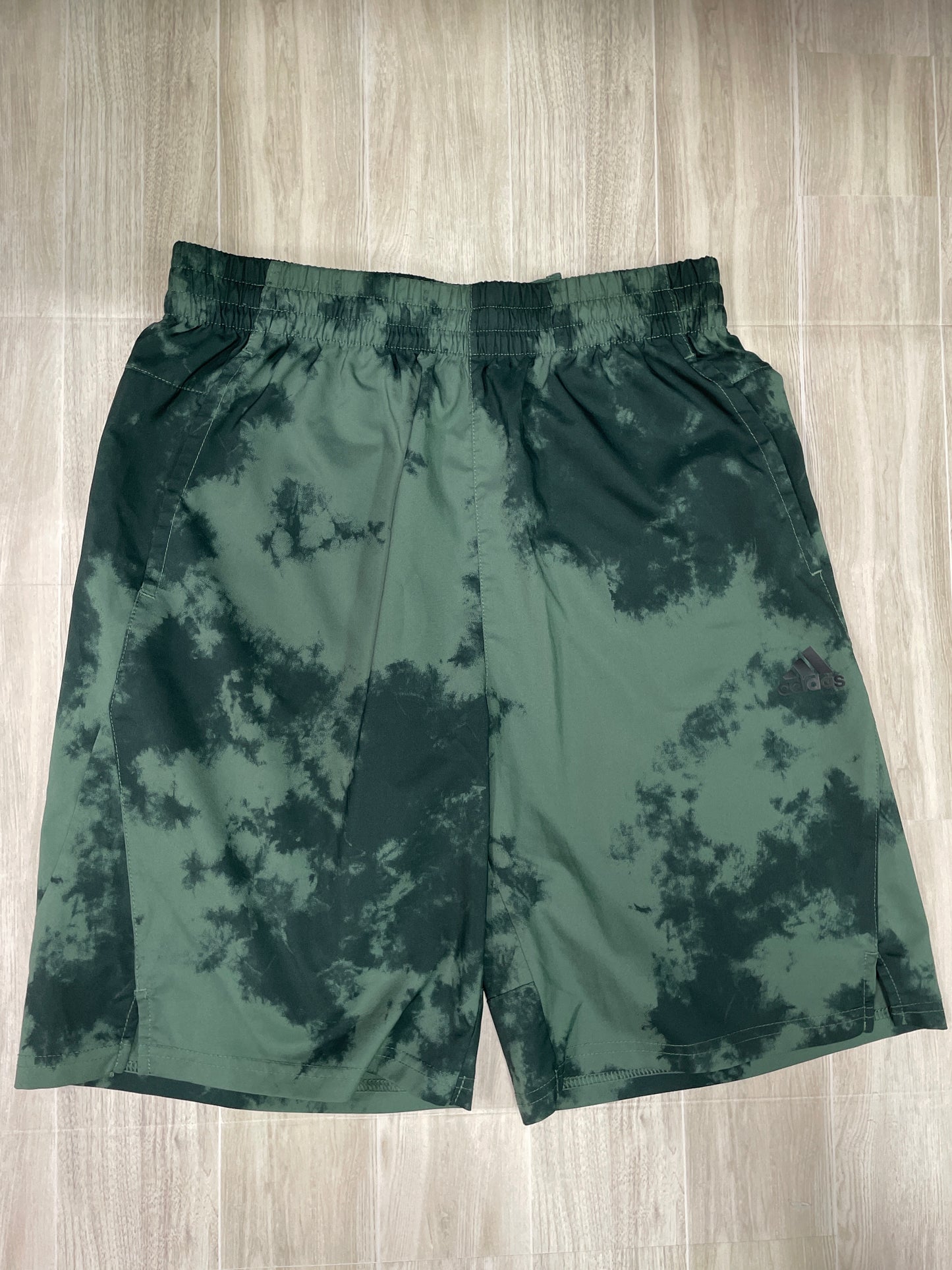 Mens Small Adidas Green Dyed Quick Dry Shorts