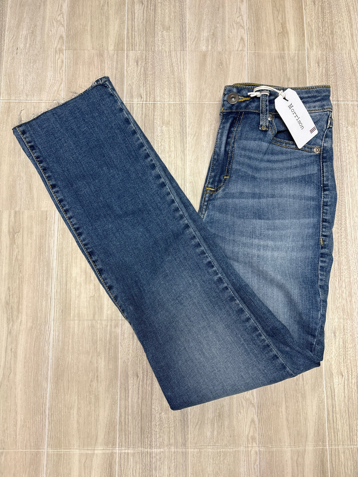 NWT Womens 25 Morrison Light Wash Straight Leg Denim