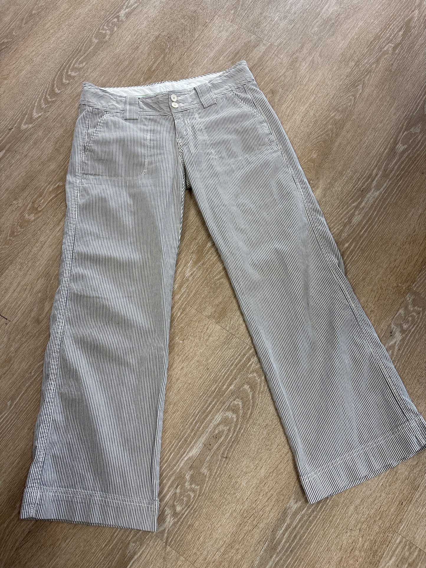 Womens 4 Ankle Flare Pinstripe Pants - Blemish