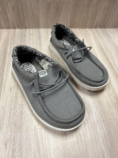 12c Grey Hey Dudes