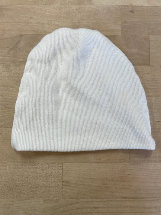 0-3m White Ribbed Organic Beanie