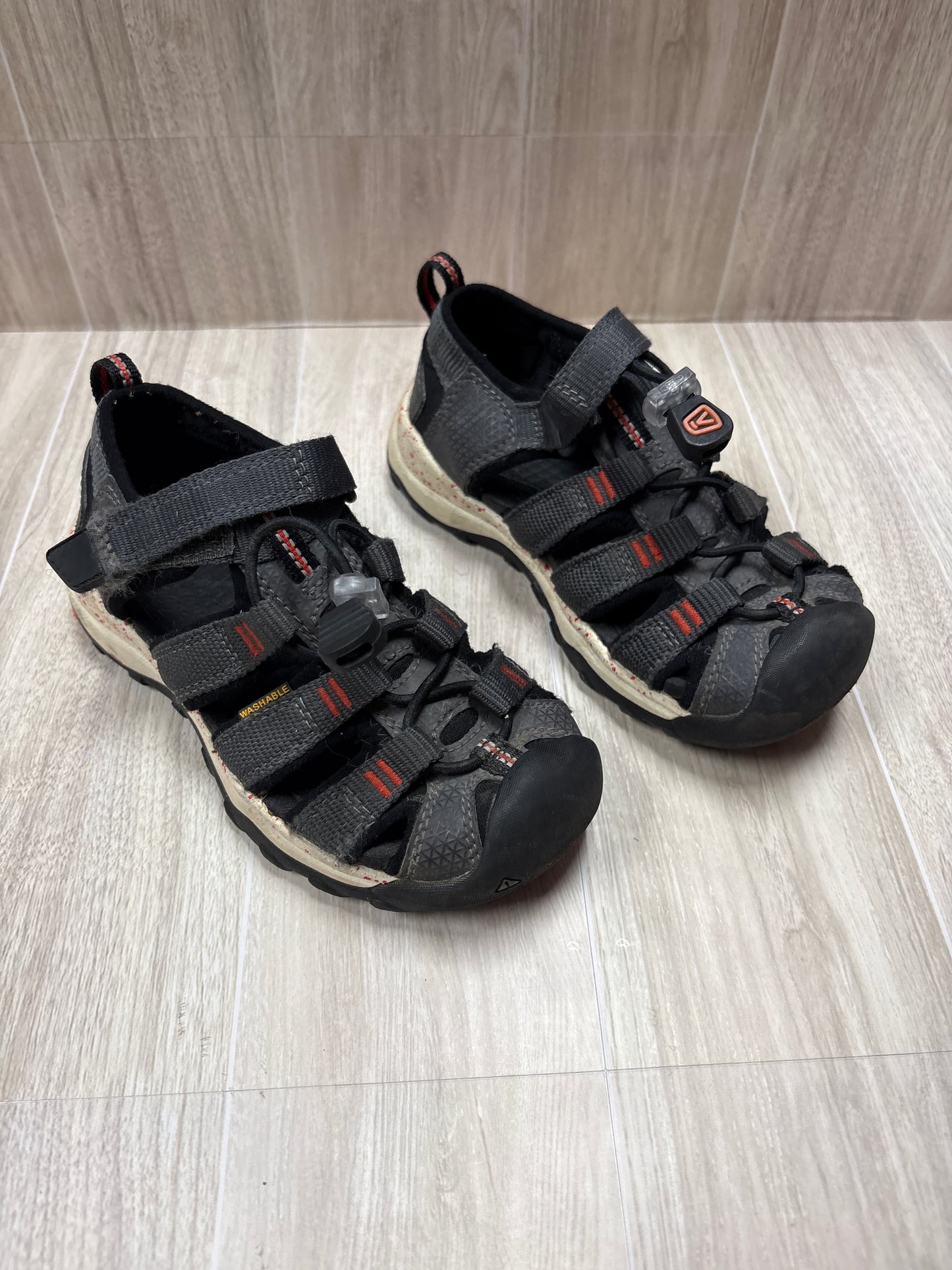 10c Keen Grey Trail Shoes