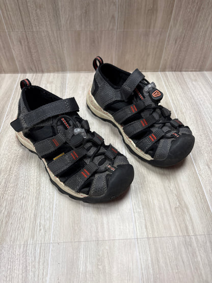 10c Keen Grey Trail Shoes
