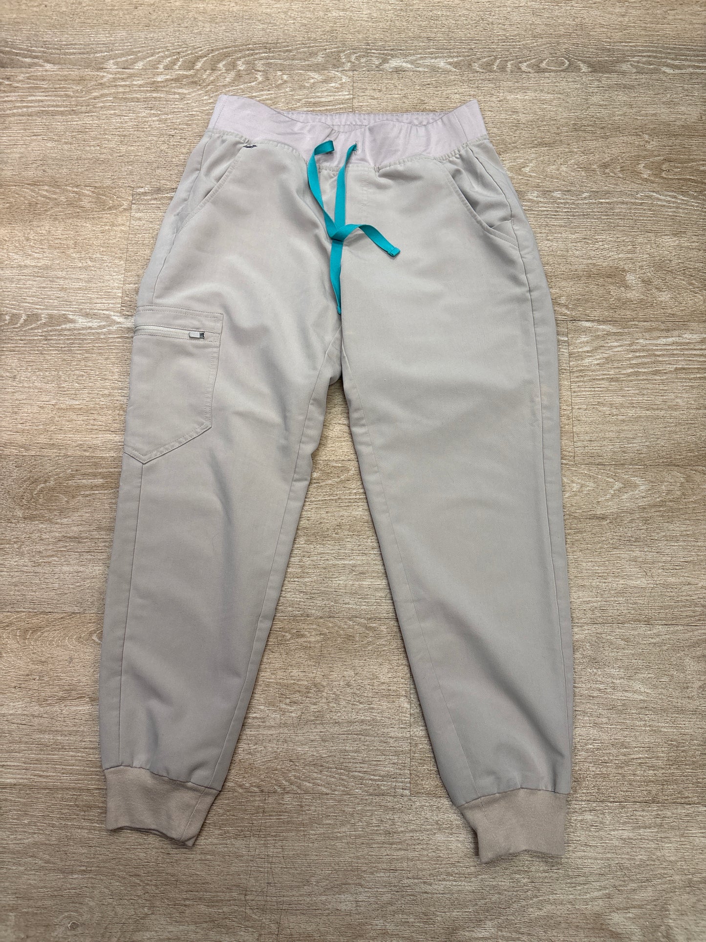 Womens Small FIGS Scrub - Tan Pants