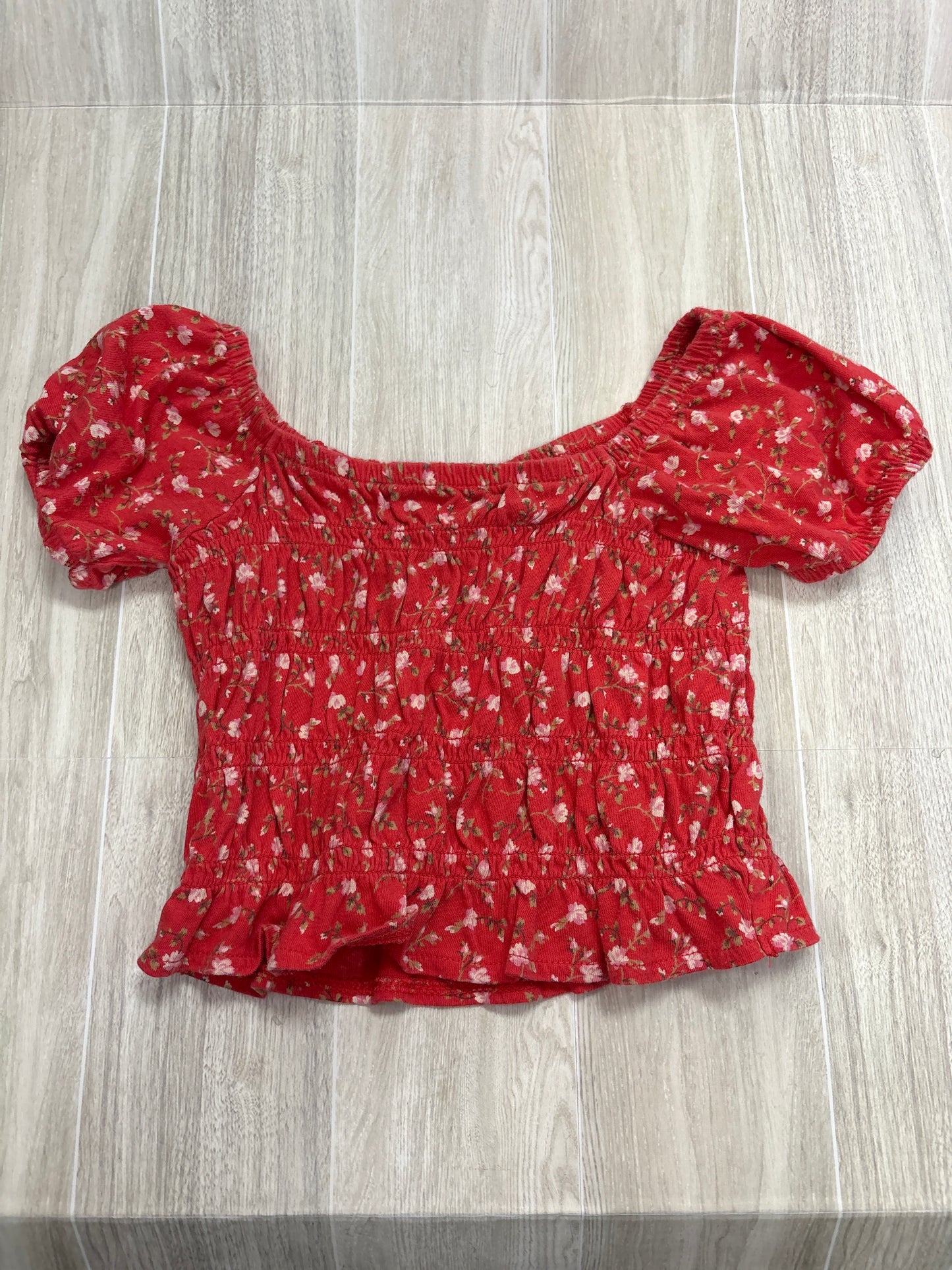 5T Red Floral Smocked Top