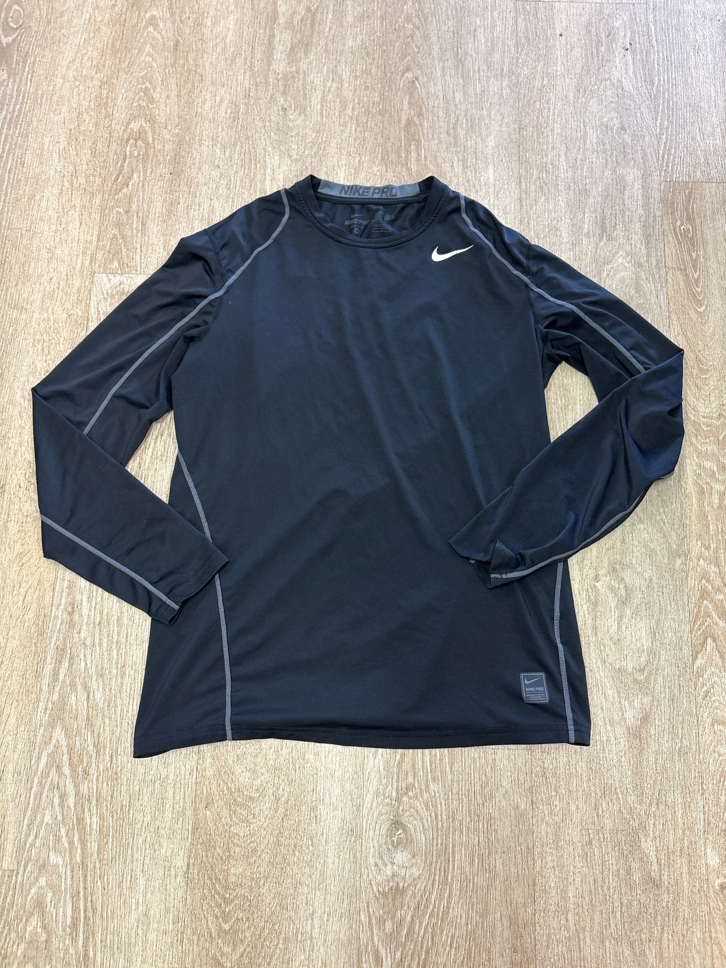 Womens Medium Nike Pro Dri Fit Black Long Sleeve