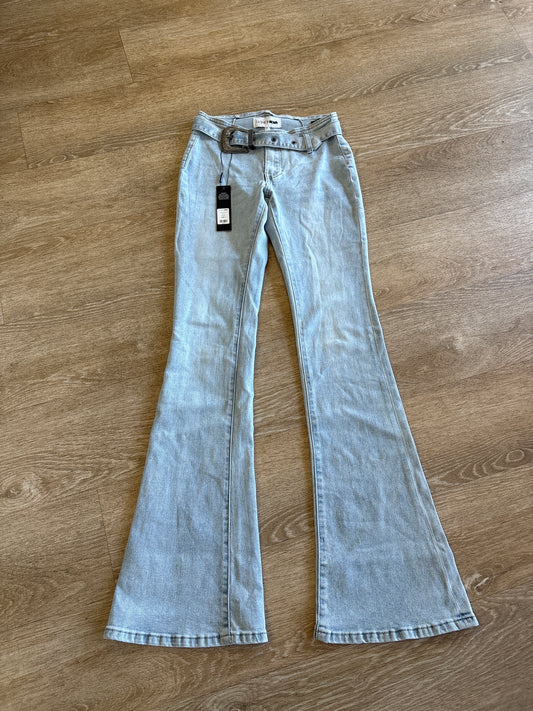 NWT Womens 3 Fashion Nova Light Wash Flares