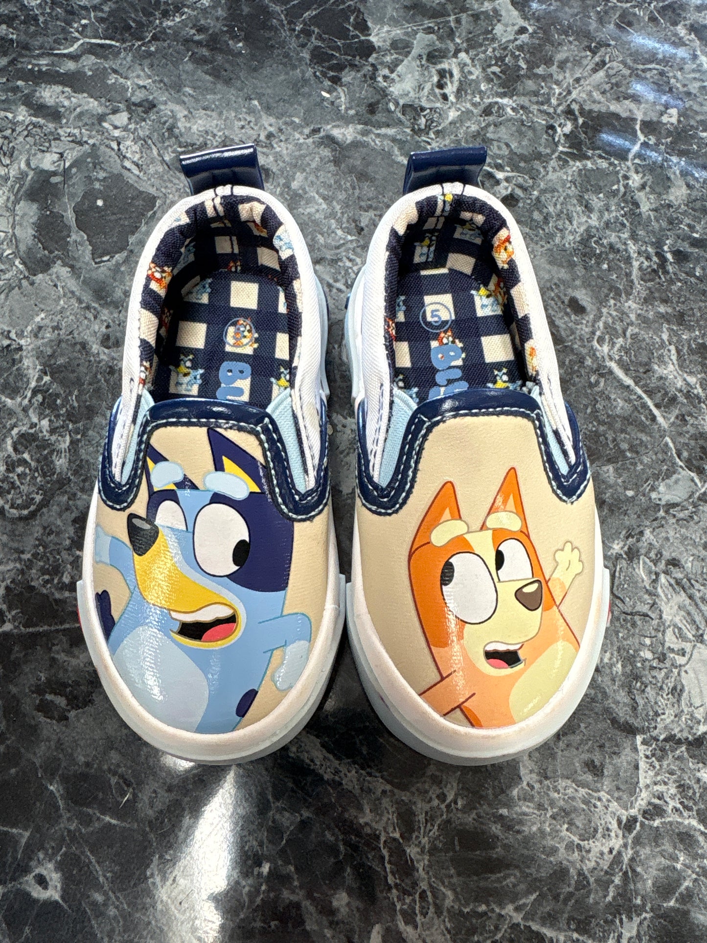 5c Bluey Slip Ons