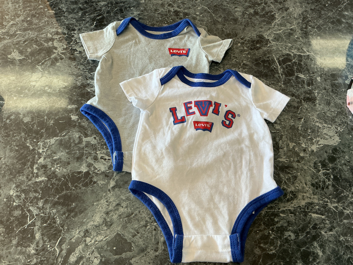3m Levis Onesie 2 Pack