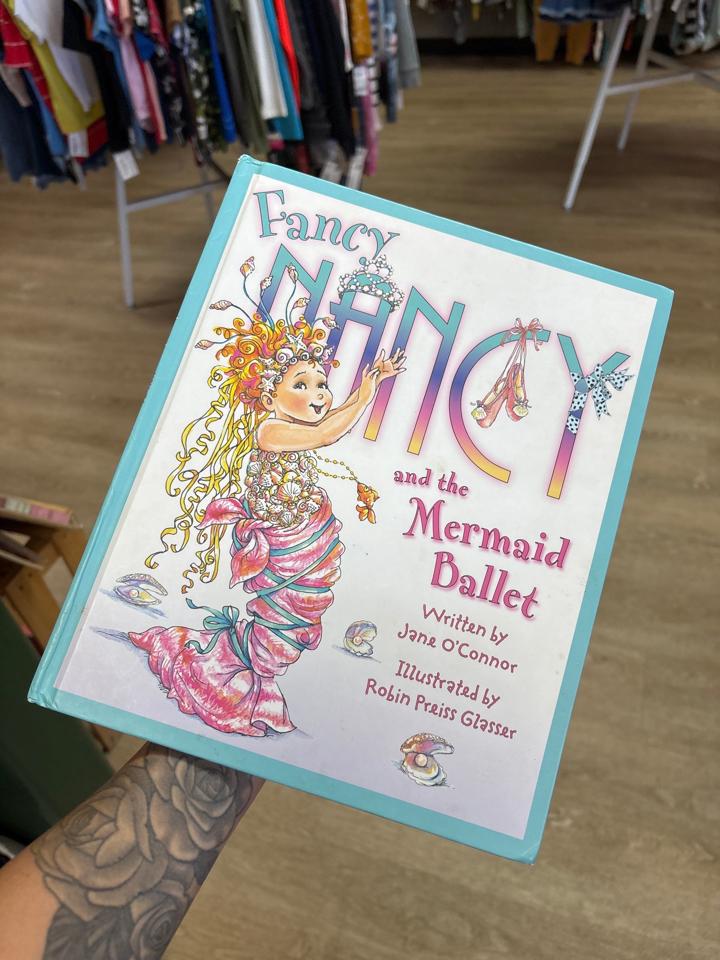 Book- Fancy Nancy Mermaid Ballet
