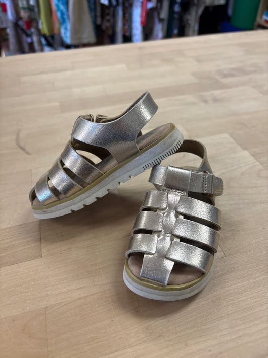5c Gold Strap Sandal