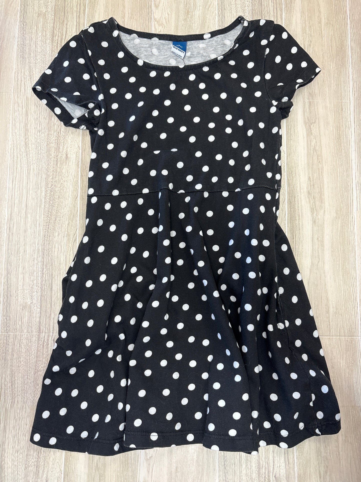 6/7 Black Polka Dotted Pocket Dress