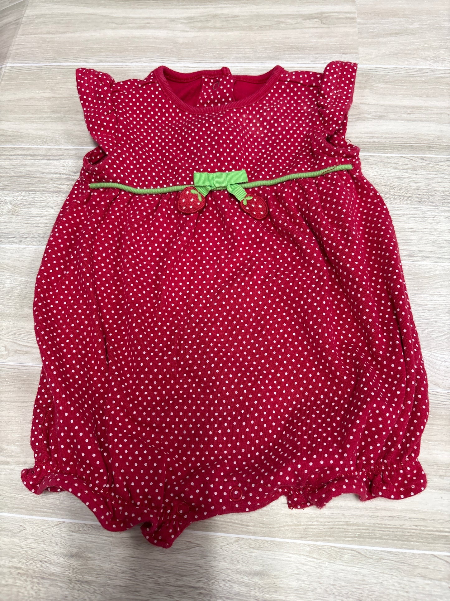 3-6m Polka Dot Strawberry Romper