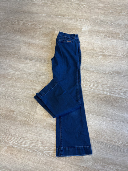 Womens 10 Wrangler Dark Wash Bell Bottom Denim Pant
