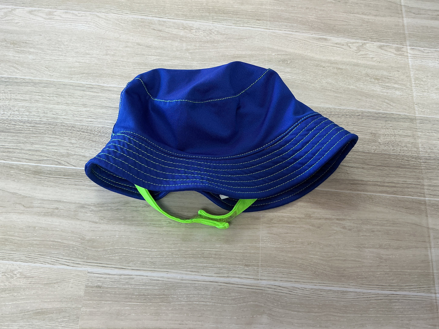 12-24m Blue/Green Swim Hat