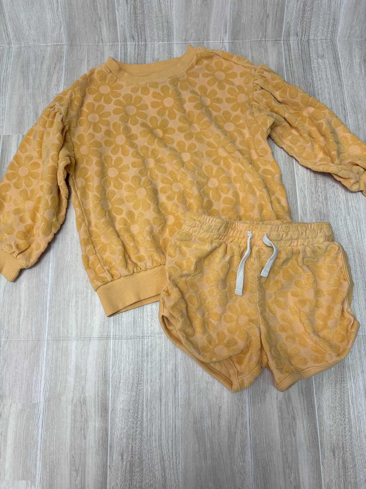 4T Yellow Floral Terry Textured 2 Piece Lounge Set - Shorts + Crewneck