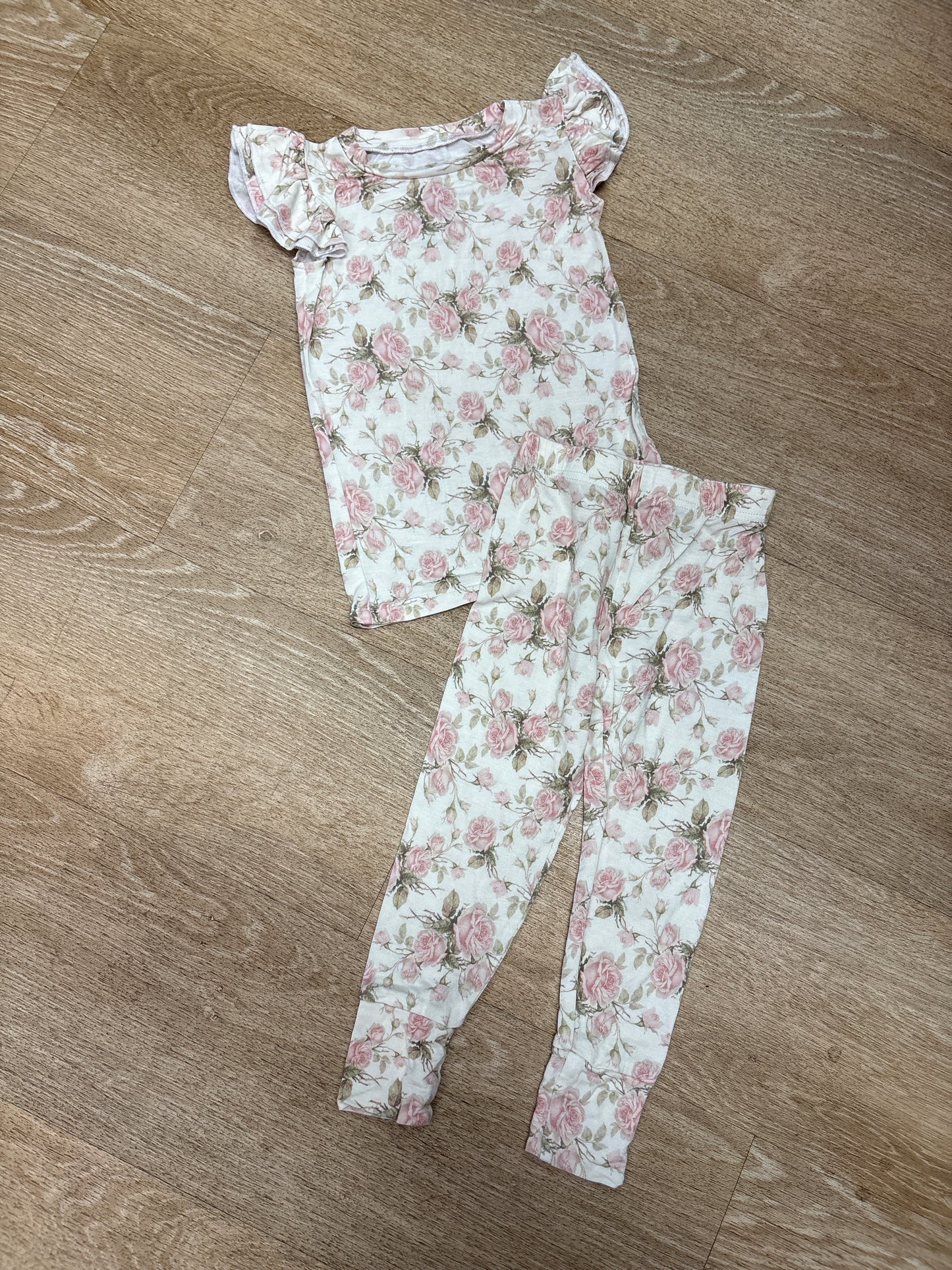 2T Bums & Roses Pink Rose Bouquet Pajama Set