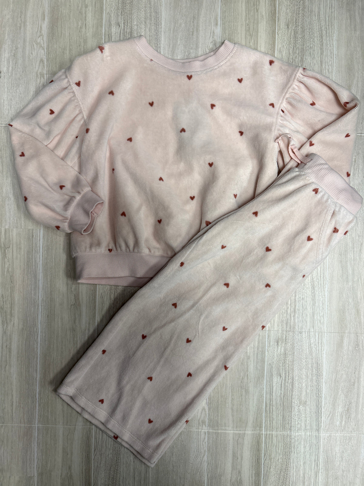 4/5 Pink Terry Heart Lounge Set (Top 5T Bottoms 4T)
