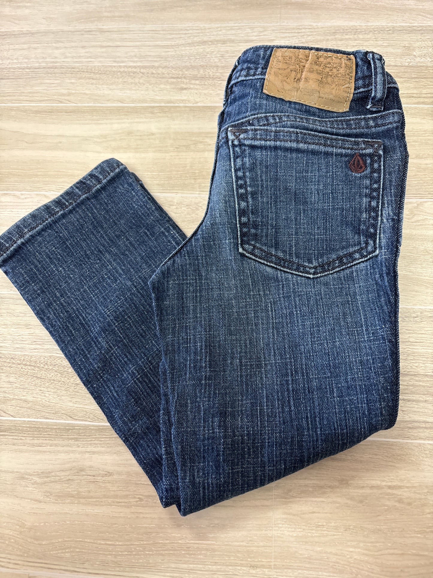 4 Genuine Volcom Tight Fit Denim