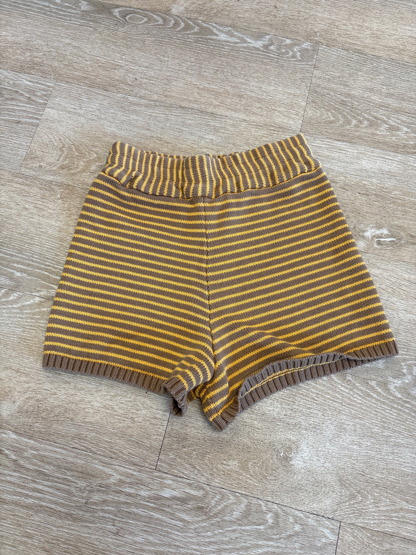 Womens Small Cider Mustard/Brown Striped Knit Lounge Shorts