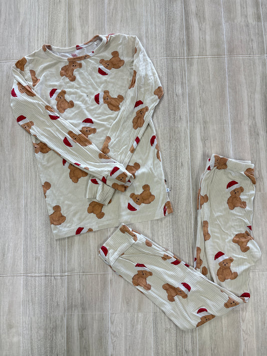 5 Little Pajama Co Cream Ribbed Santa Bears Pajama Set