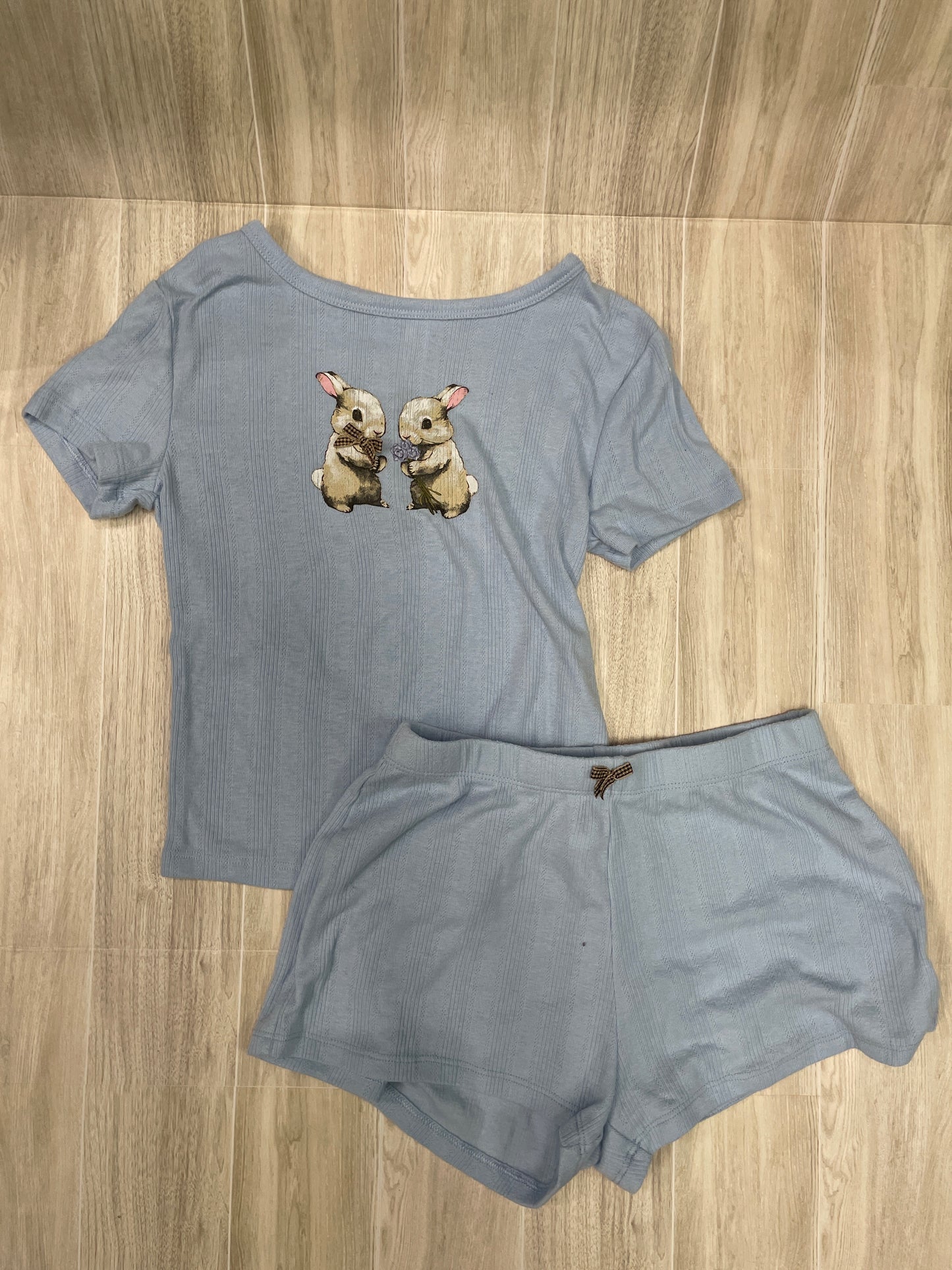 8/10 Light Blue Eyelet Bunny Lounge Set