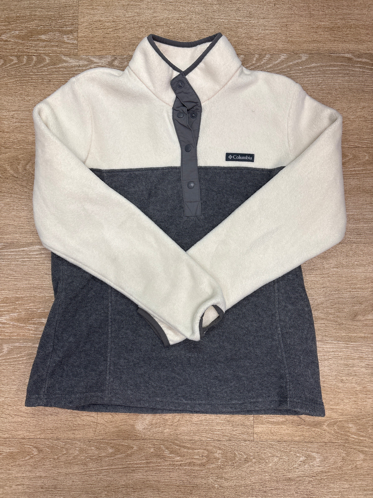 Womens Medium Cream/Grey Half Snap Jacket