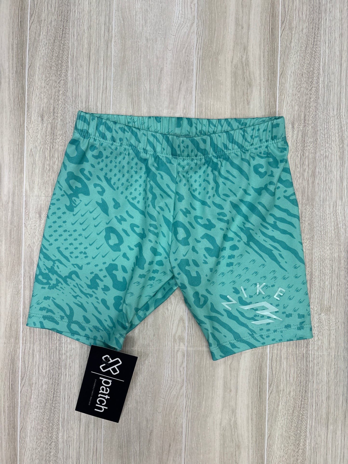 5/6 Nike Mint Animal Print Biker Shorts