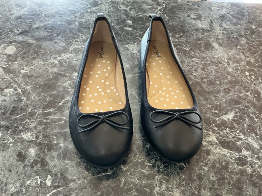 2Y Black Slip On Ballet Style Flats