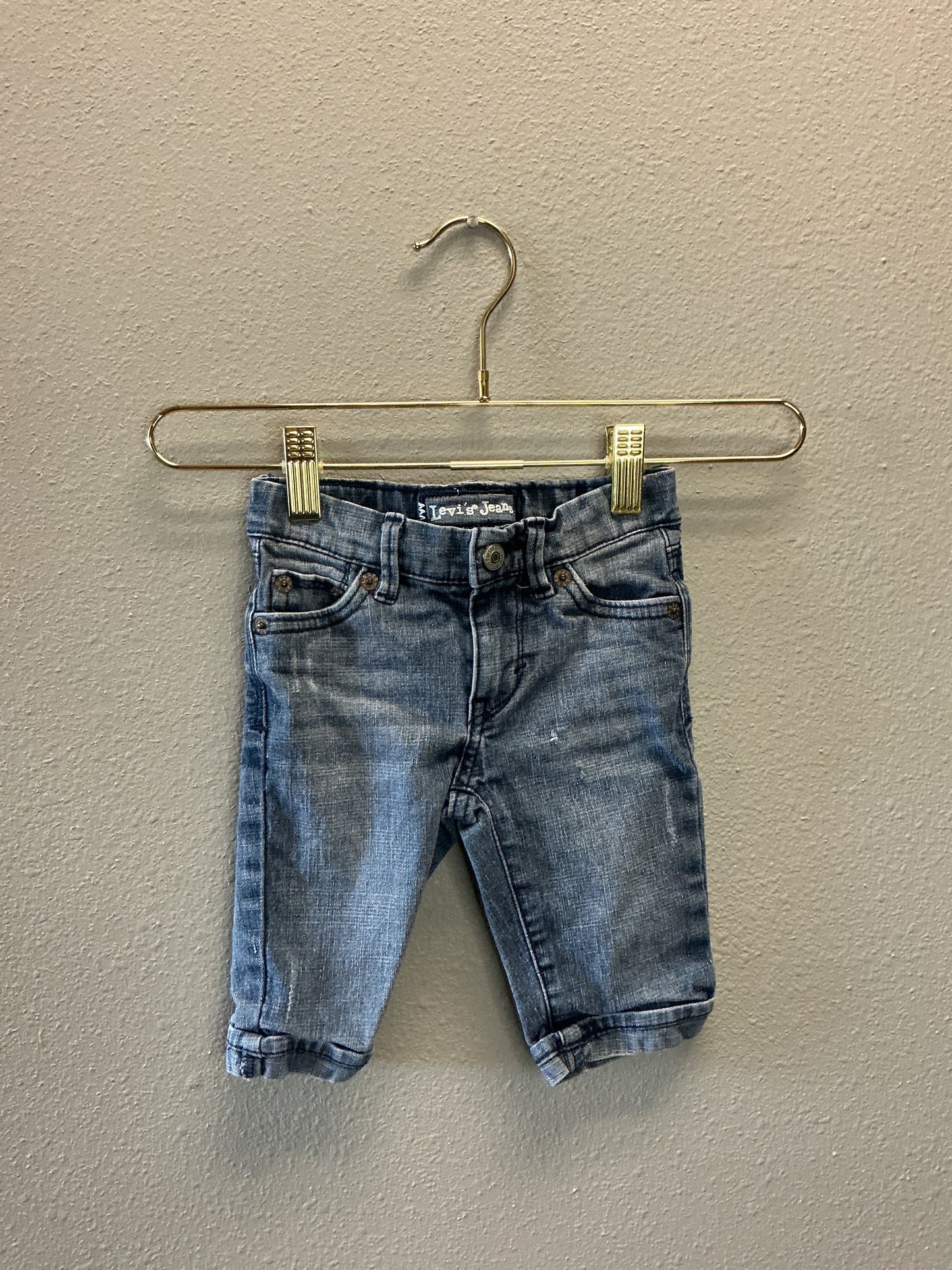 2T Vintage Levi’s Long Shorts