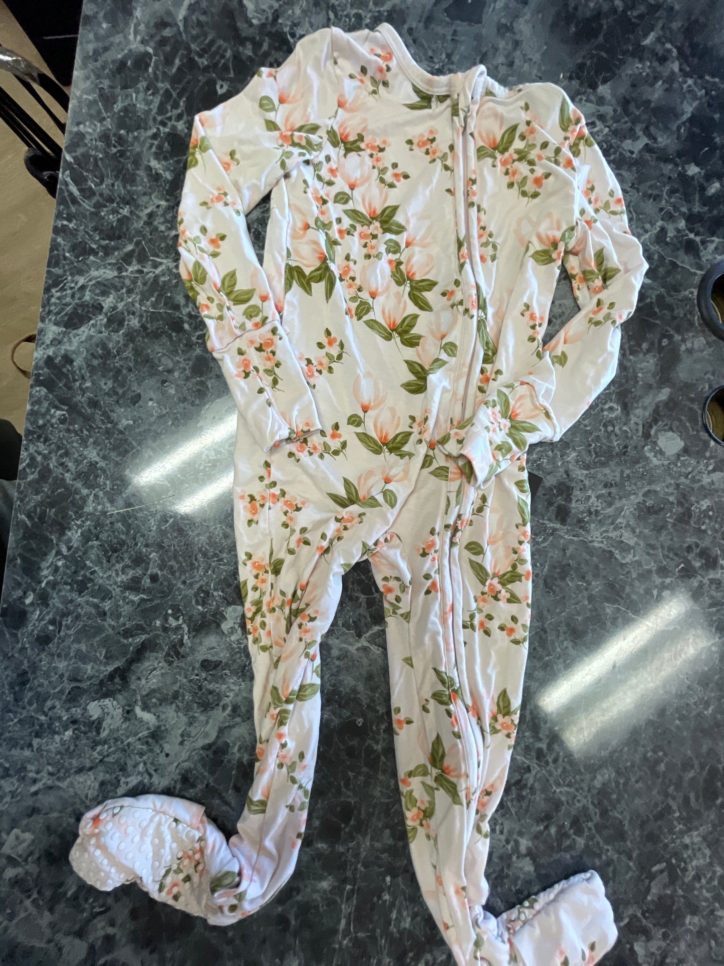18-24m Angel Dear Neutral Floral Pajama Romper