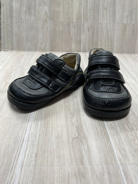 5c See Kai Run Black/Grey Velcro Shoes