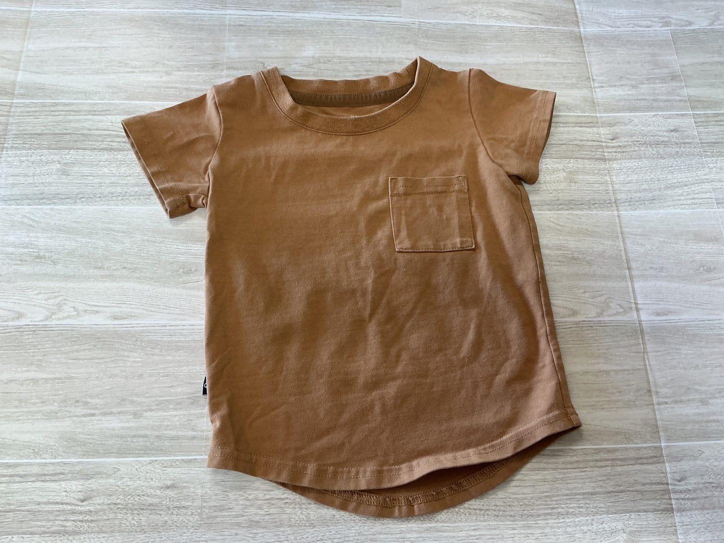6-12m Olive + Scout Basic Pocket Tee - Brown