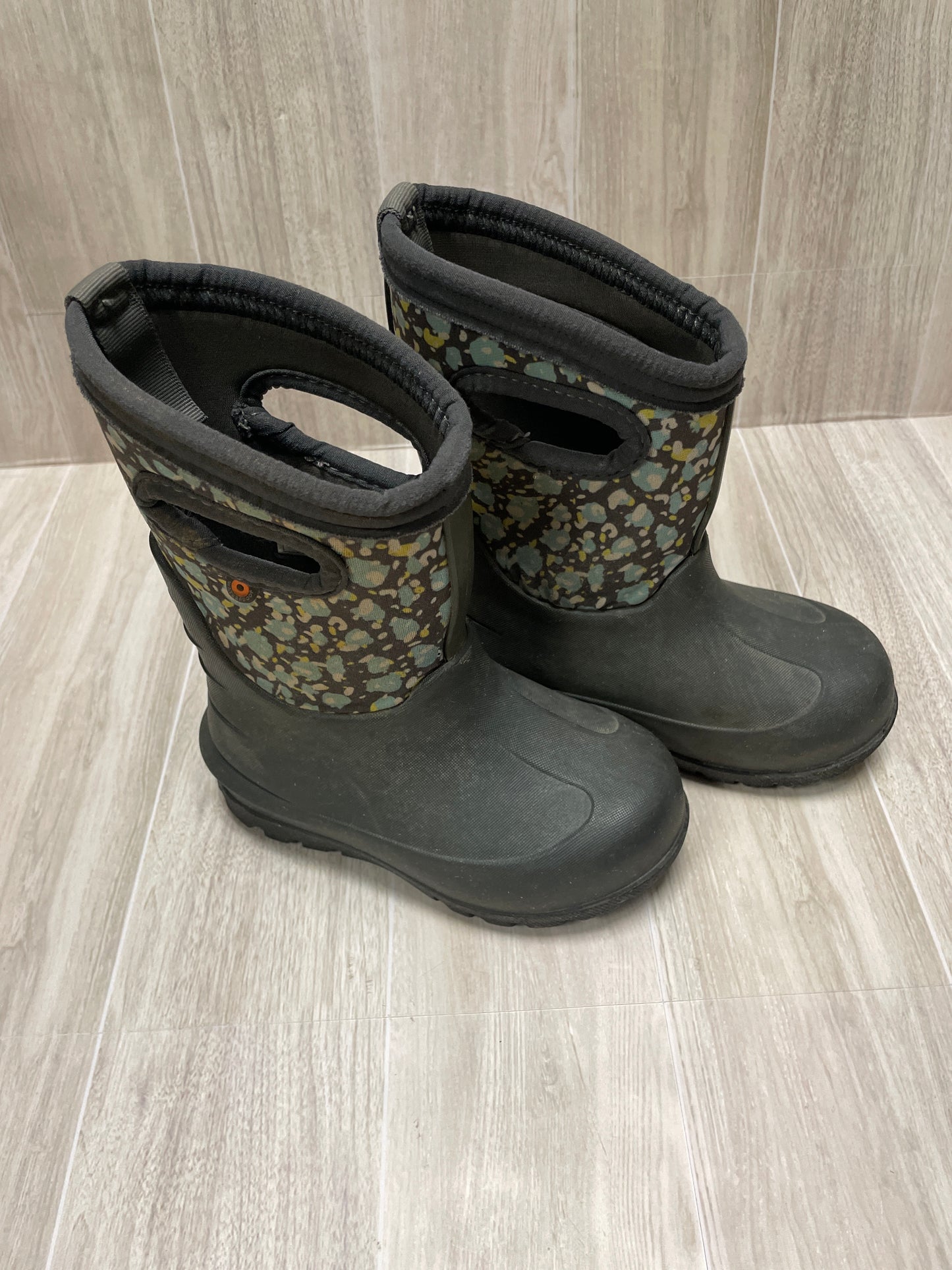 8c Grey Bogs Bloom Boots