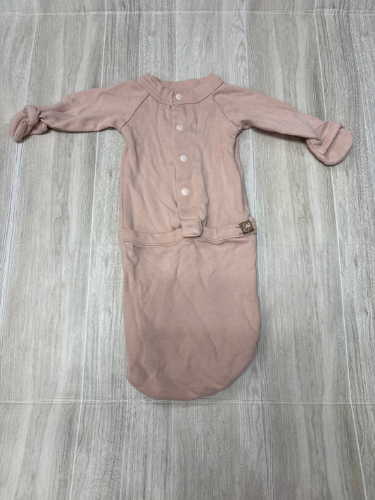 Preemie Light Pink Goumi Button Gown