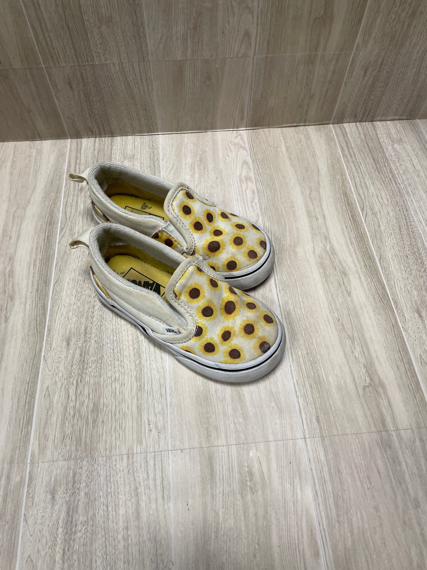 8c Sunflower Slip On Vans - Blemish