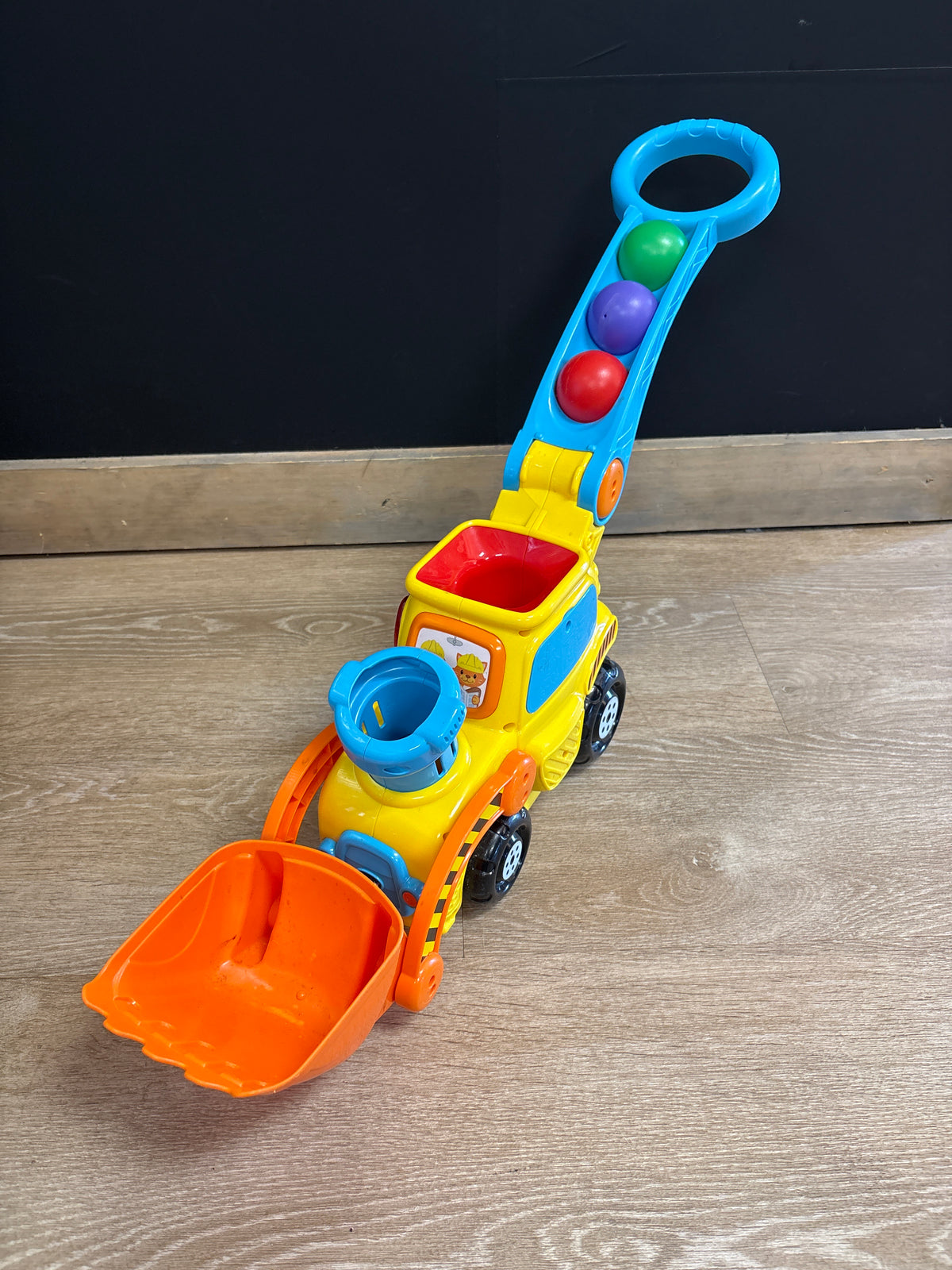 Toy - Vtech Push Tractor Ball Toy