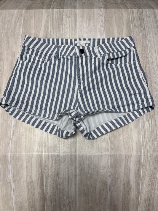 Womens 4 Pinstripe Shorts