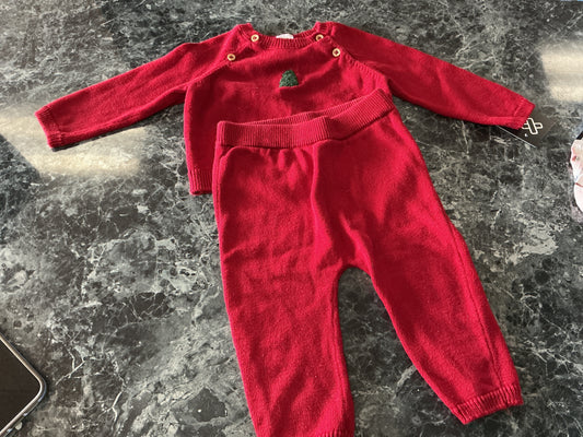 9m Red Knit Holiday Tree 2 Piece Lounge Set