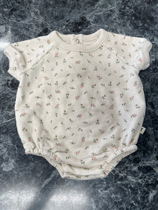 0-3m Organic Cream Tiny Floral Bubble Romper