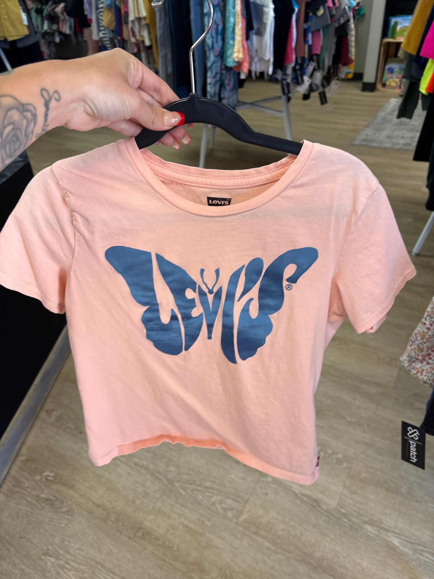 5/6 Levis Pink Butterfly Logo Shirt