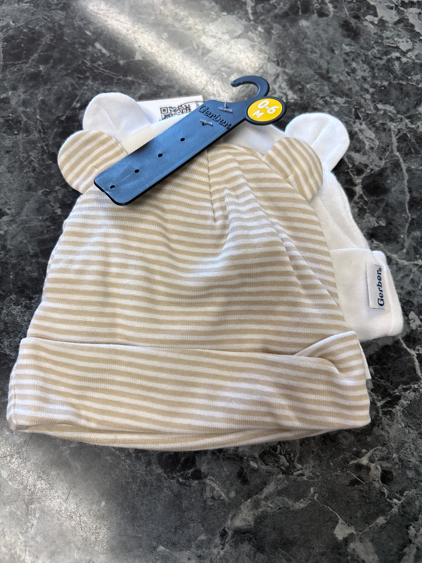 NWT 0-6m Infant Beanie 2 Pack