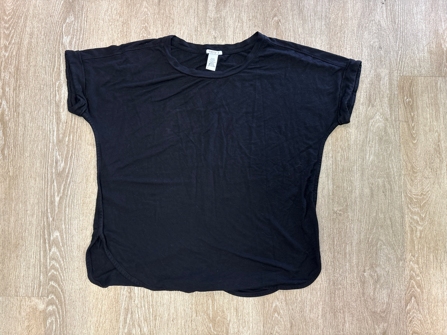 Womens XL Black Basic Top blemish