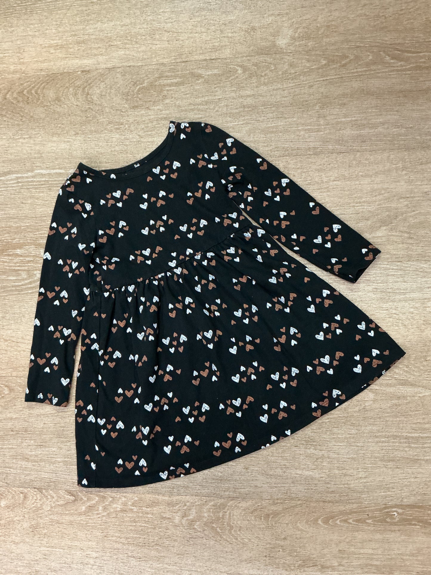 5T Black Hearts Long Sleeve Dress