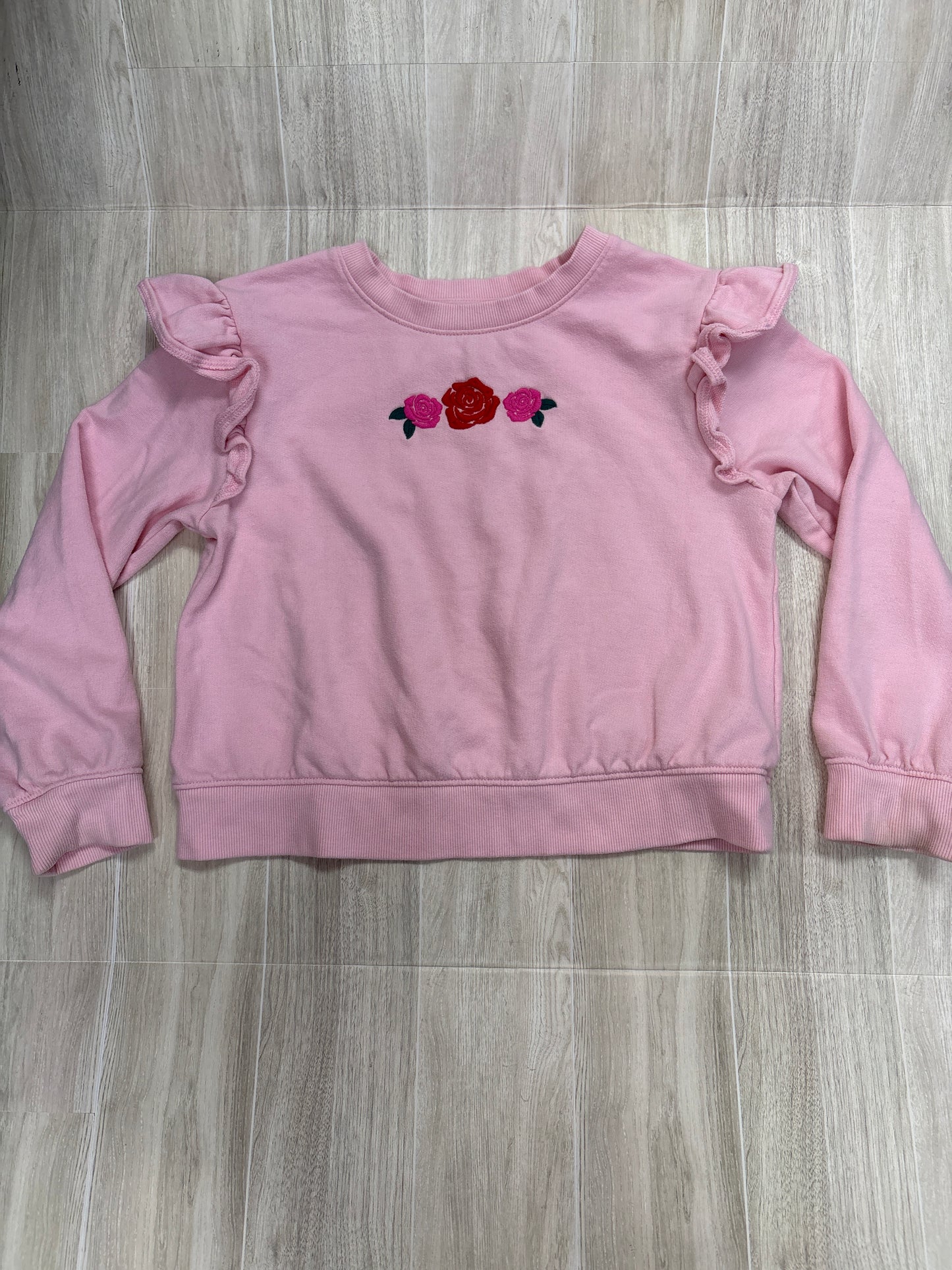 6/7 Light Pink Roses Crewneck