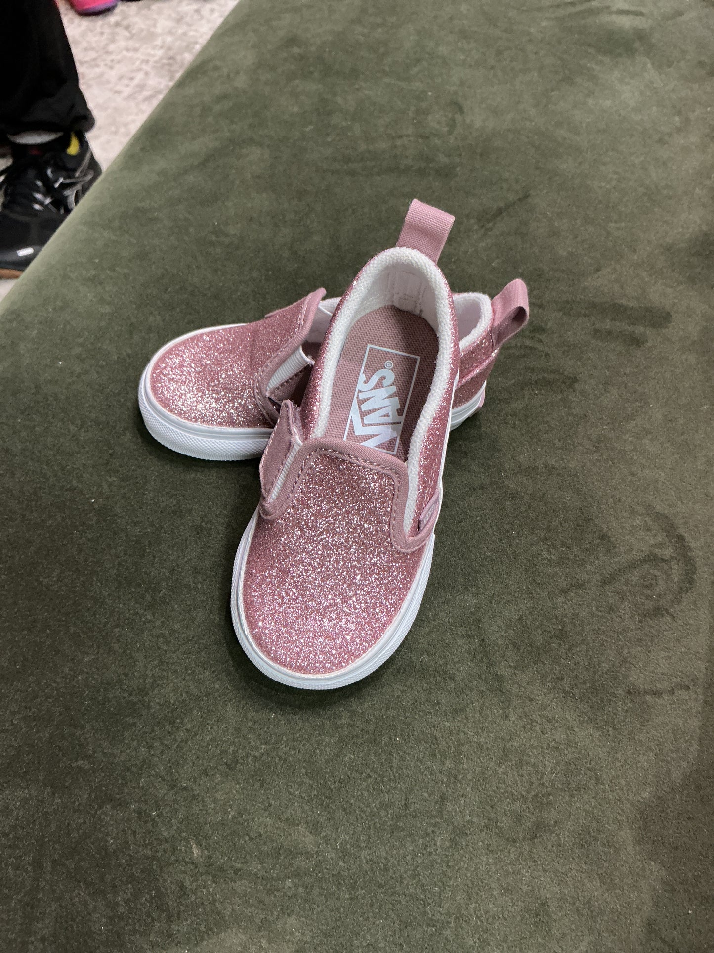 NWOT 5.5c Vans Sparkly Pink Slip On Sneaker