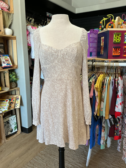 Womens XL Blush Floral Dress