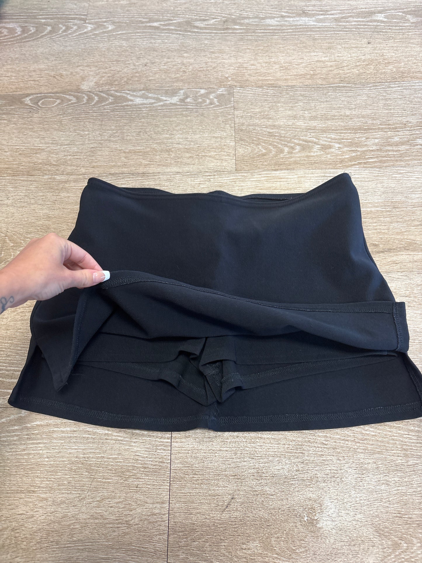 Womens Large Black Mini Skort